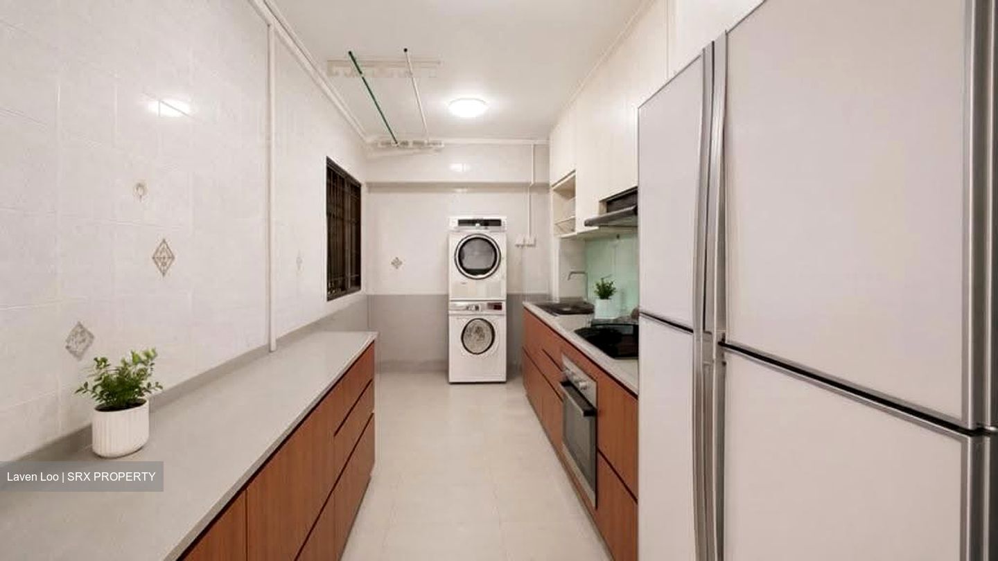 Blk 56 Strathmore Avenue (Queenstown), HDB 5 Rooms #613921561